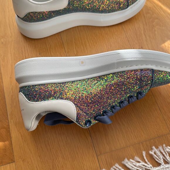 Alexander McQueen Women's Oversized Sneaker in Petrol Blue size 10 nwt - Picture 10 of 15